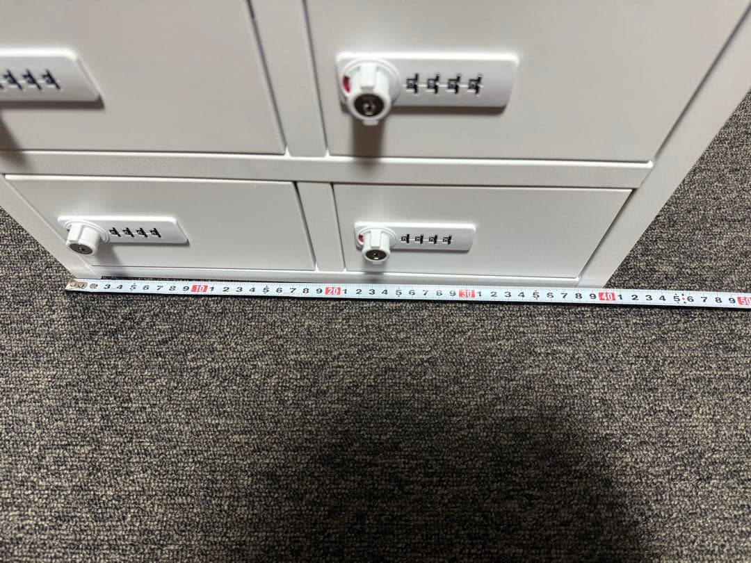 【新品】 エヌセーフ 貴重品ロッカー 金属製 ４人用 キャッシュ ボックス