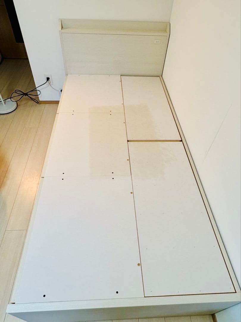 鮎【引取り限定（東京都板橋区）】ニトリ 大容量収納ベッド