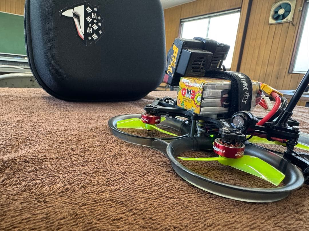 FPV ドローン 2.5 インチ
