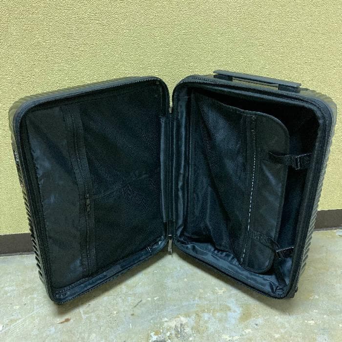 ★ジャンク品につきオマケキャリーケース入り★RIMOWA キャリーケース グレー