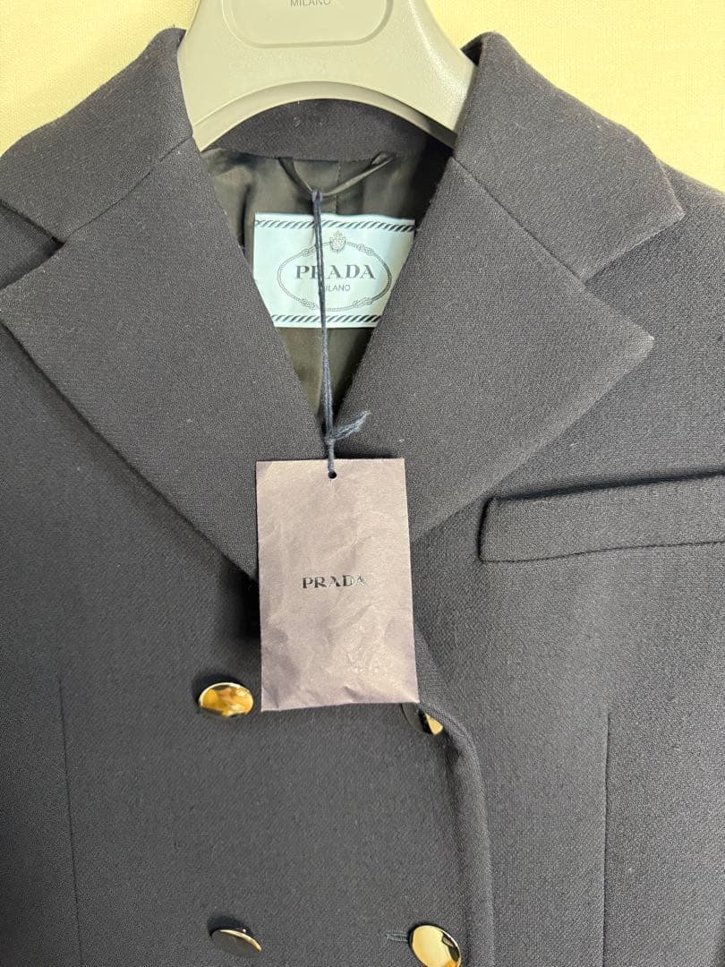 PRADA ネイビーダブルブレストコート