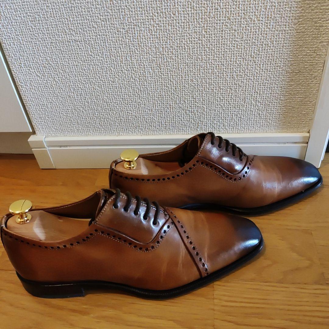 giotto 革靴 ブラウン ストレートチップ ホールカット