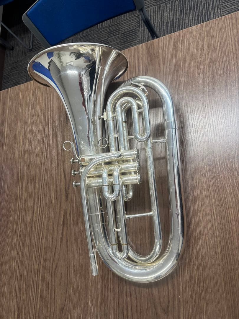 マーチングバリトン　B♭