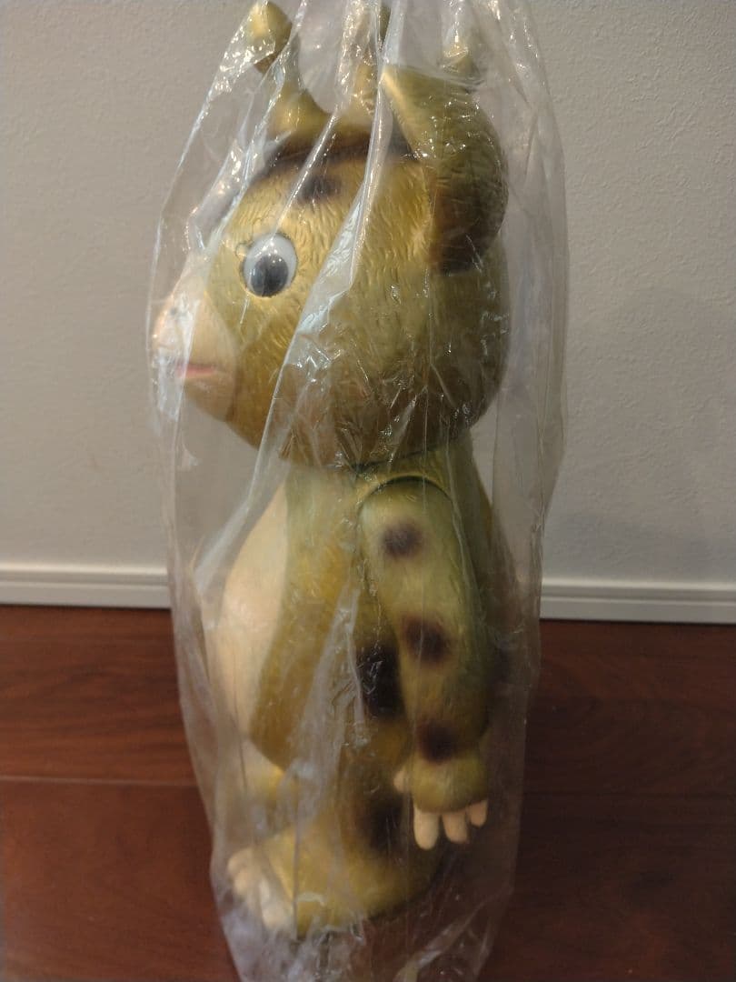 お値下げしました!!ブースカ 金色 フィギュア ソフビ 約39cm 未開封