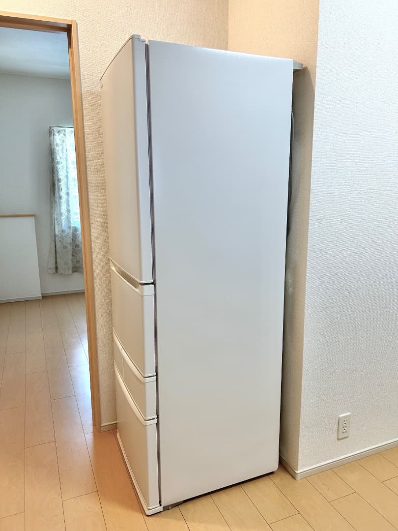 Lilly¨̮⃝✨美品✨2024年製 使用6ヶ月 送料込(除沖縄離島一部地域)