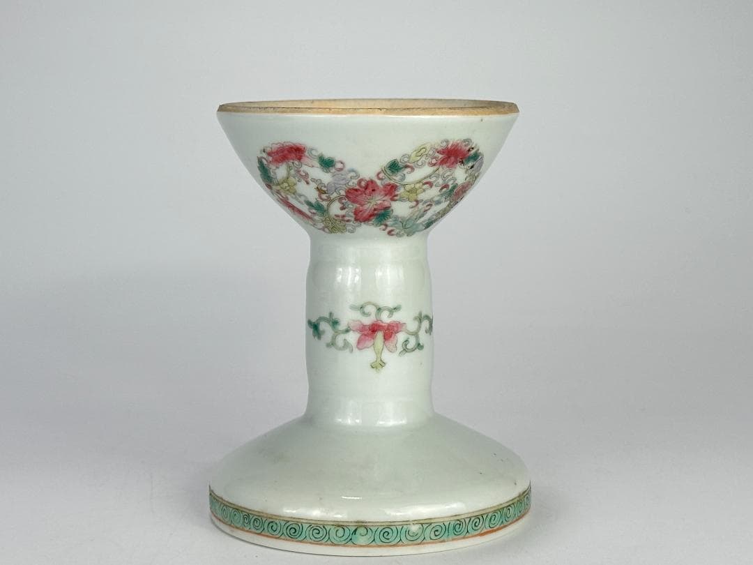 中国美術　清朝　清代　粉彩花卉文燈台　燭台　時代物　唐物　古物　旧蔵家出し