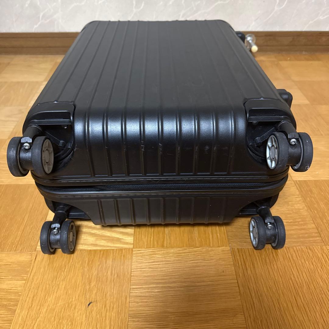 リモワ　サルサ　4輪　35L RIMOWA