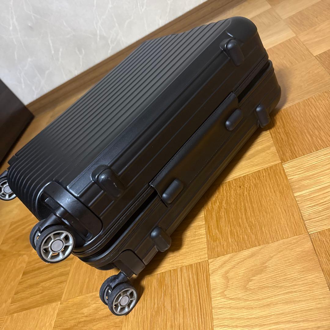 リモワ　サルサ　4輪　35L RIMOWA