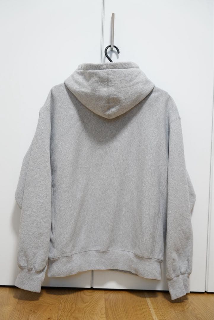 SUPREME パーカー　グレー　Mサイズ