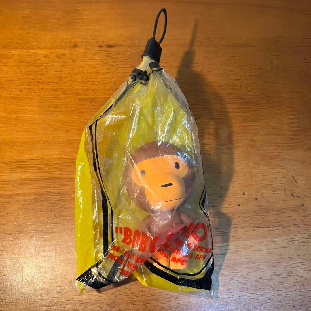 A BATHING APE フィギュア MILO マイロ エイプ