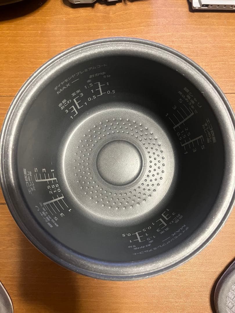 パナソニックIHジャー炊飯器 SR-VSX101 2021年製プラック