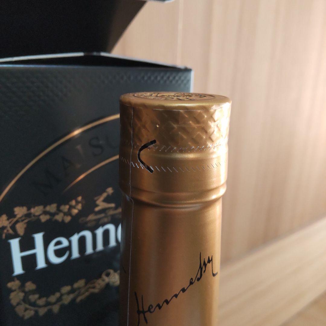 ヘネシーV.S　700ml　40％　4本セット　箱付き