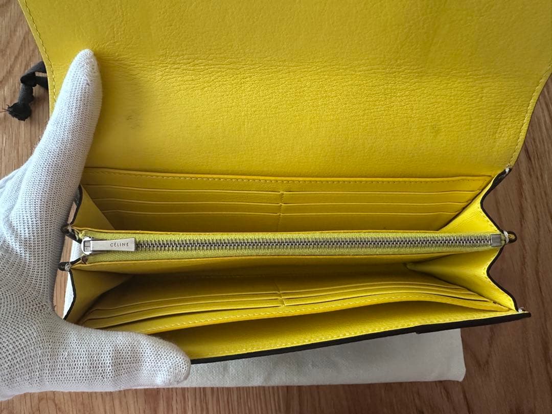 CÉLINE グレー 二つ折り長財布 保存袋付き