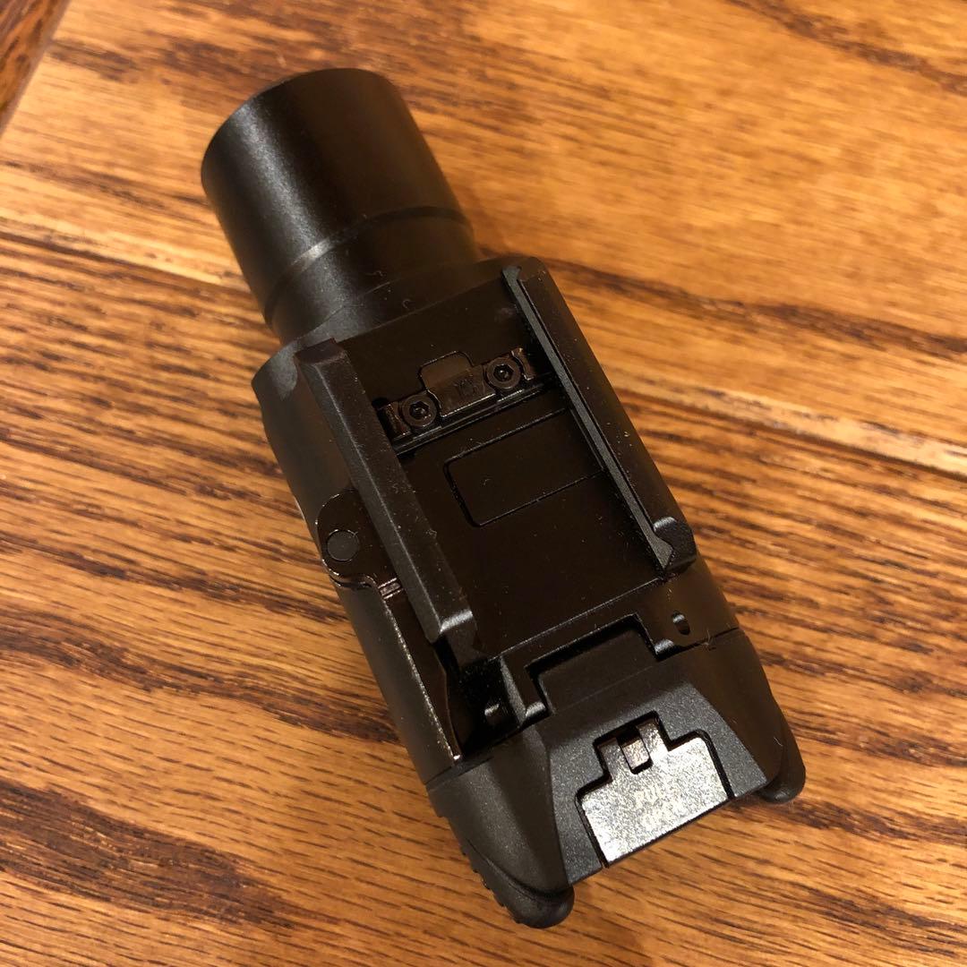 OLIGHT(オーライト）VALKYRIE TURBOウェポンライト 新品同様