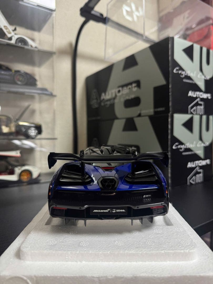 オートアート　McLaren Sennaマクラーレン・セナ1/18