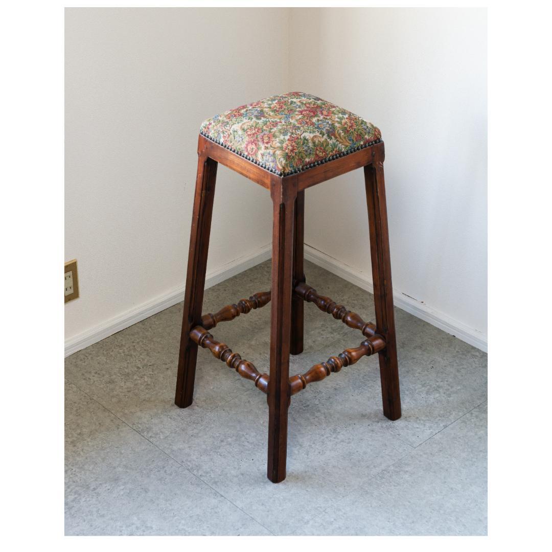 ヴィンテージ　ハイスツール カウンターチェア　古家具 鋲打ち レトロモダン