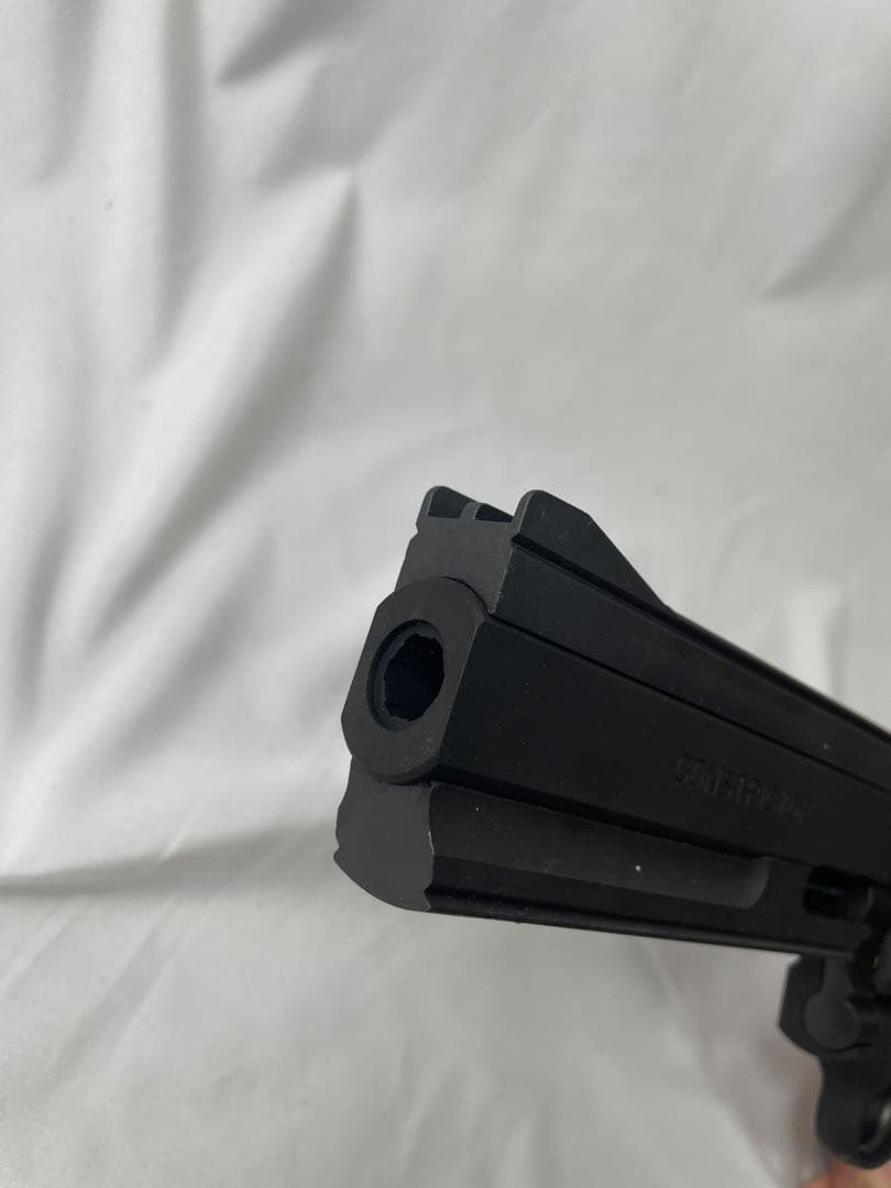 CONSTRICTOR MAXI ガス式リボルバー