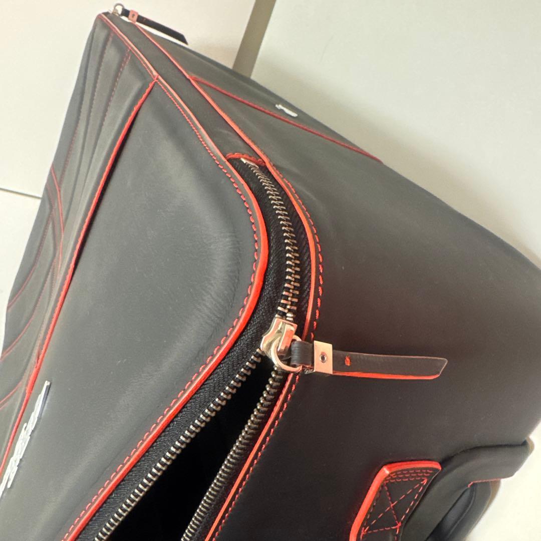 非売品 Ferrari キャリーケース 黒/赤