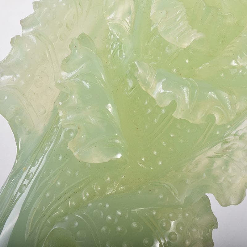 中国　玉石岫玉彫刻　白菜　置物　床飾　御隆坊古代宮廷家俱館証明書付　VR8842