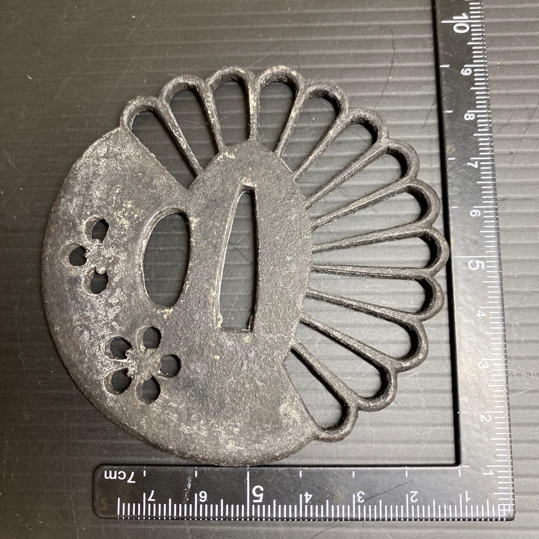 江戸時代　透かし鍔　94g 東さ7-1012☆2F