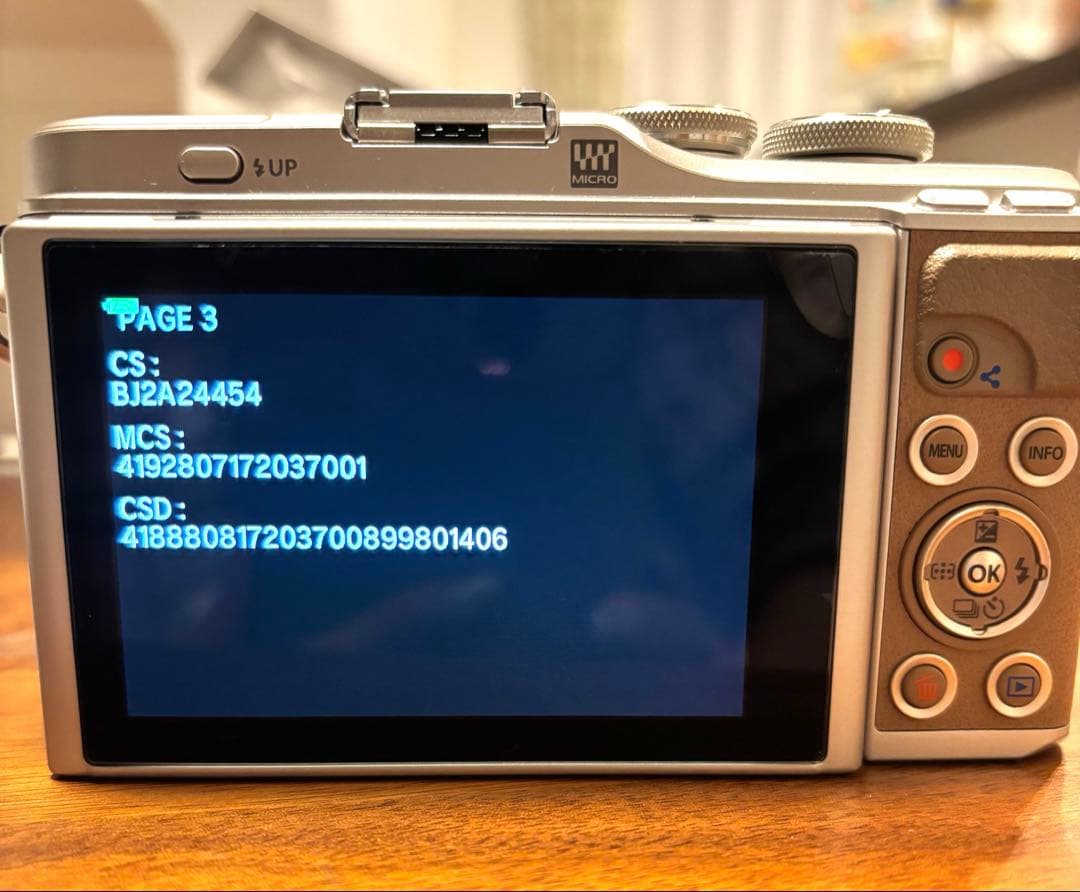 OLYMPUS PEN E-PL9 ダブルズームキット ブラウン