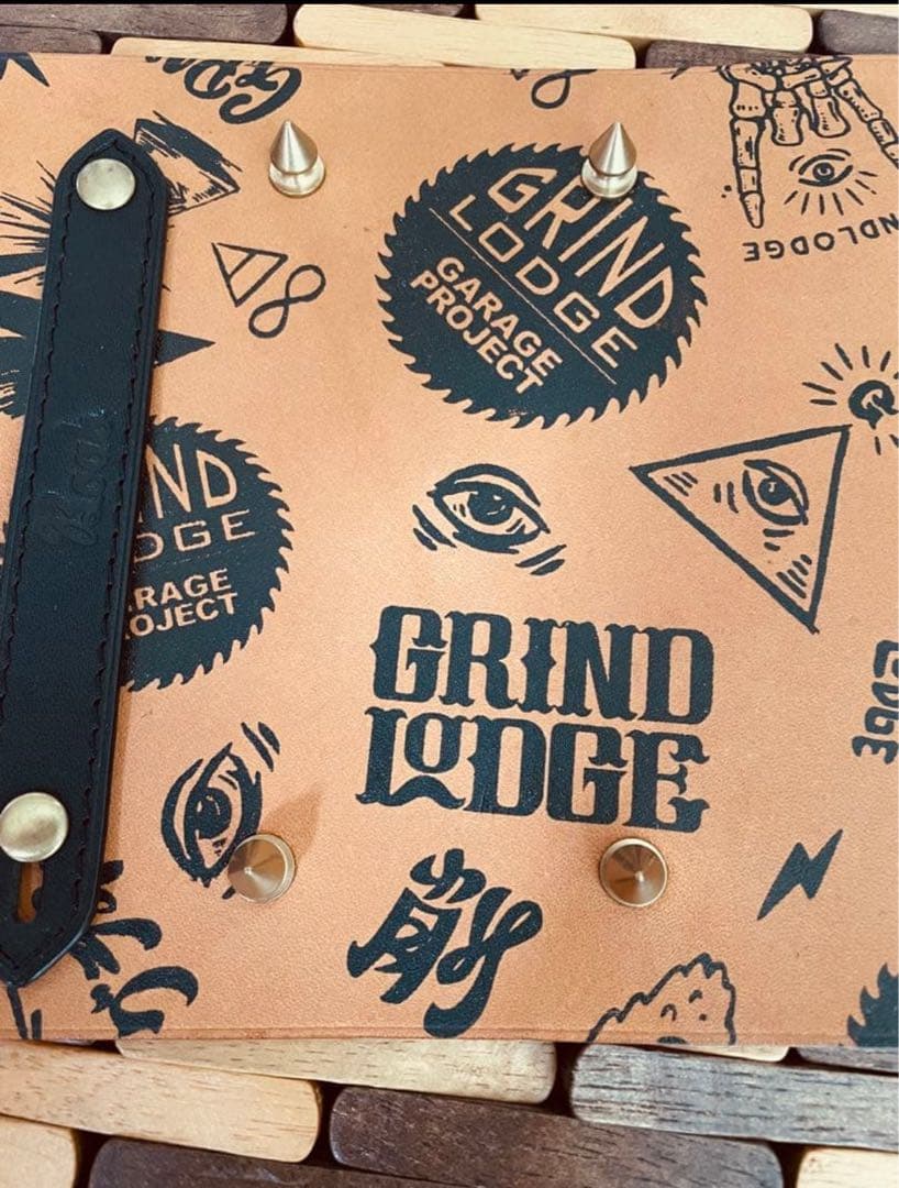 グラインドロッヂ　初期　CB缶カバー　boab leather works