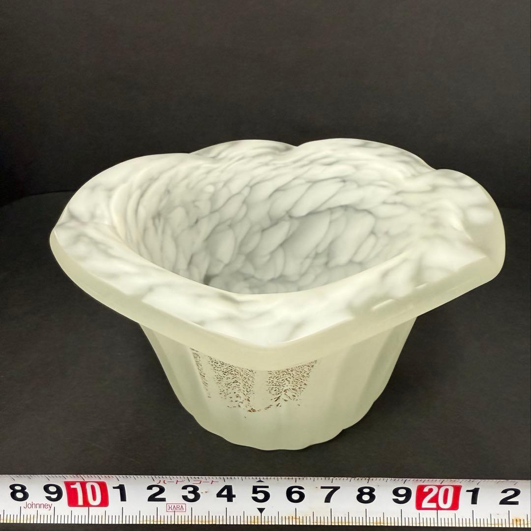 【本物保証】藤田喬平 手吹 金彩白地鉢　共箱 送料込み