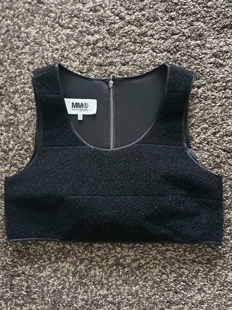 MM6 Maison Margiela ブラックタンクトップ