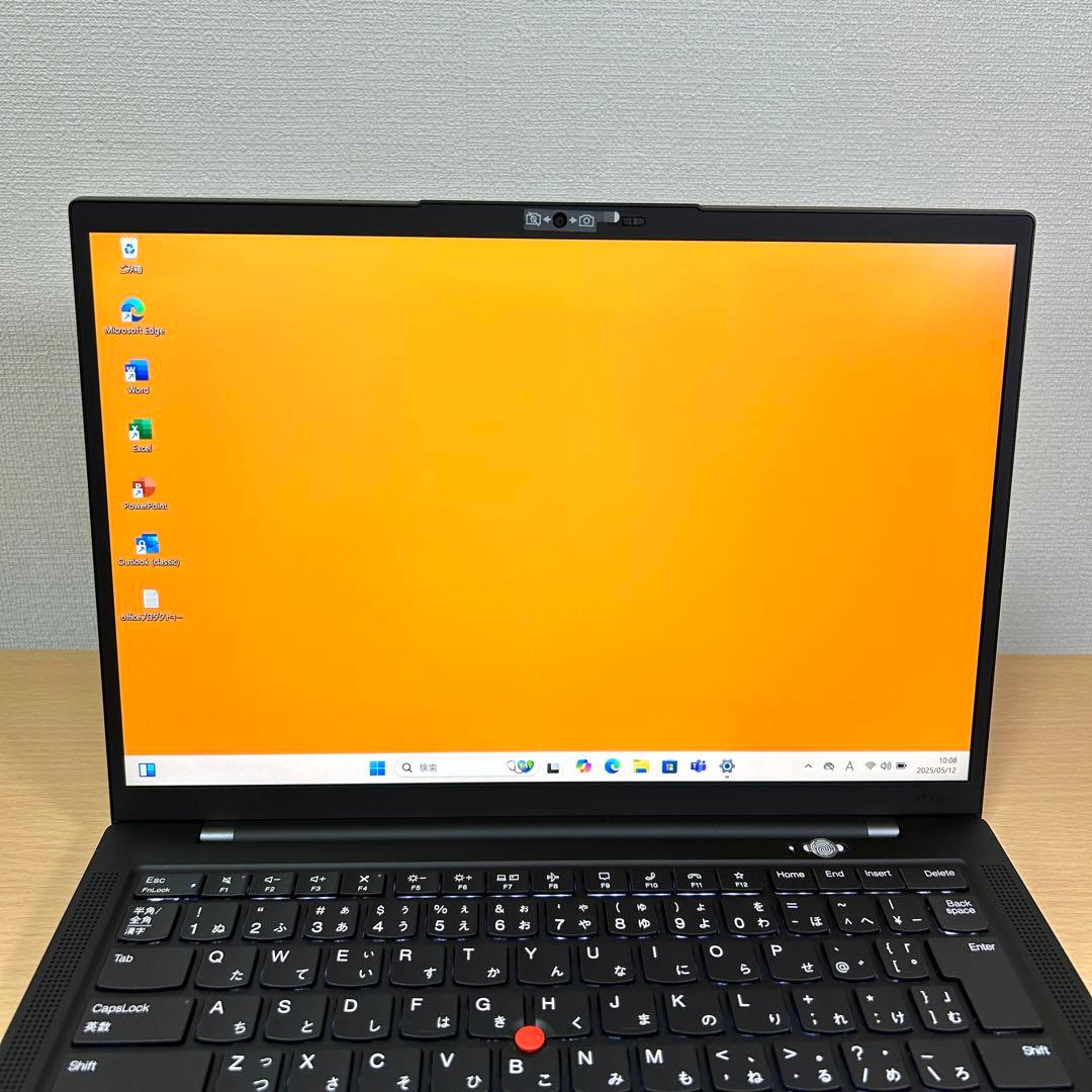 美品 Lenovo THINKPAD X1 CARBON Gen10 14インチ