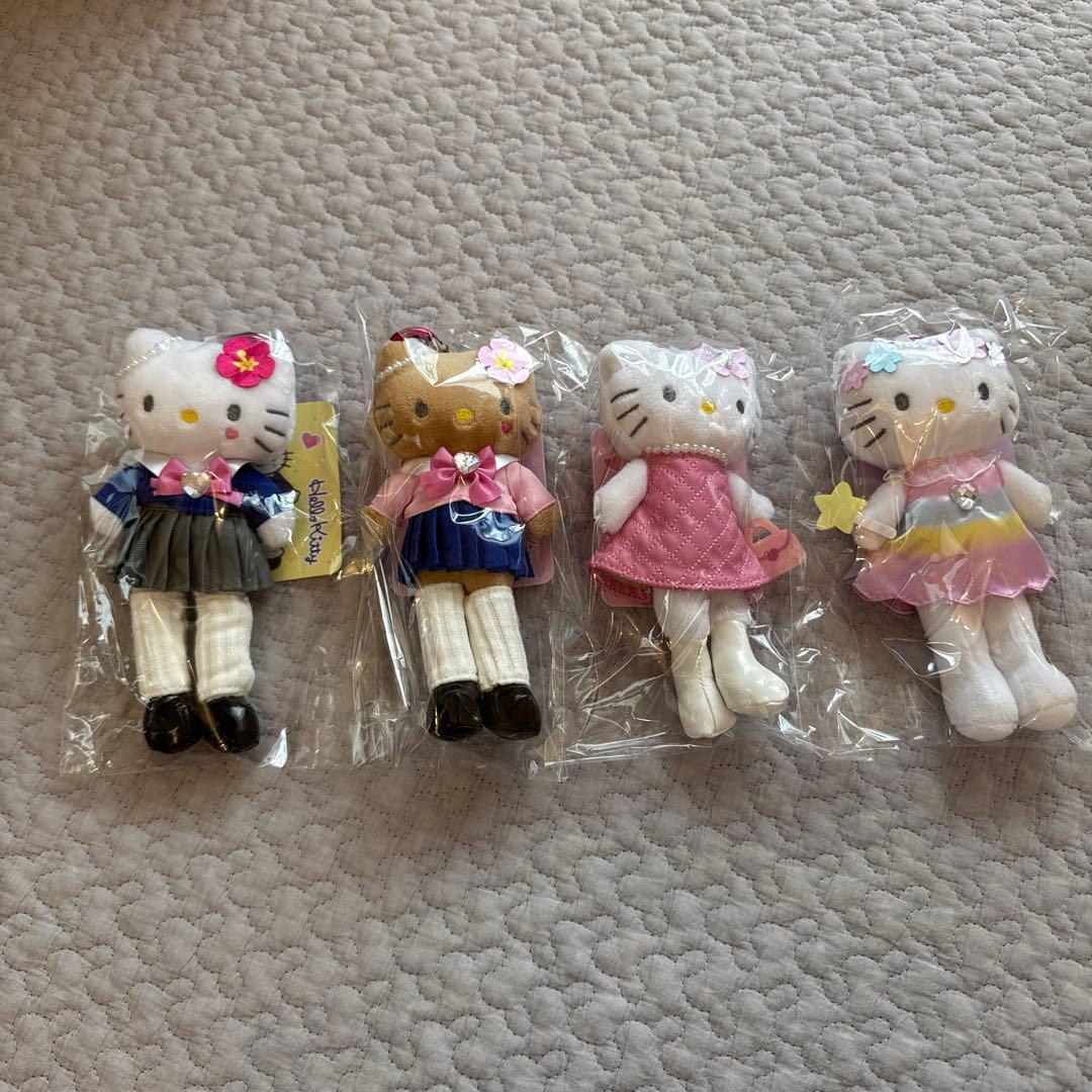 ハローキティ　スタイルアップマスコット4体セット