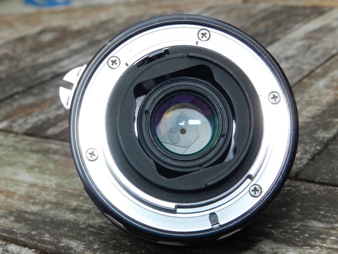 美品　Nikon F 一眼レフカメラ P.C 55 3.5 マクロ　即撮影可