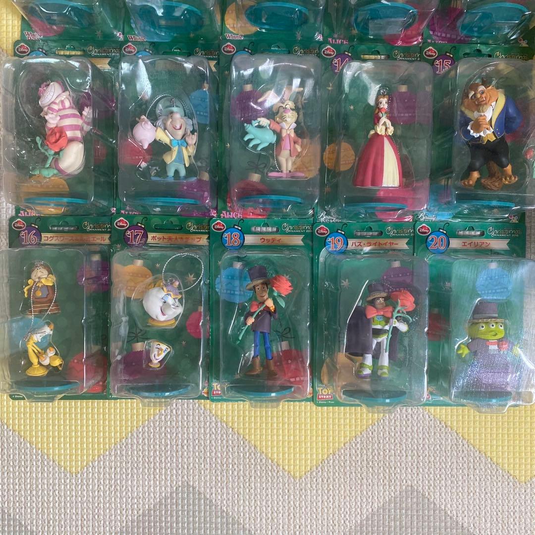 ディズニーキャラクター オーナメント　コンビニクジ