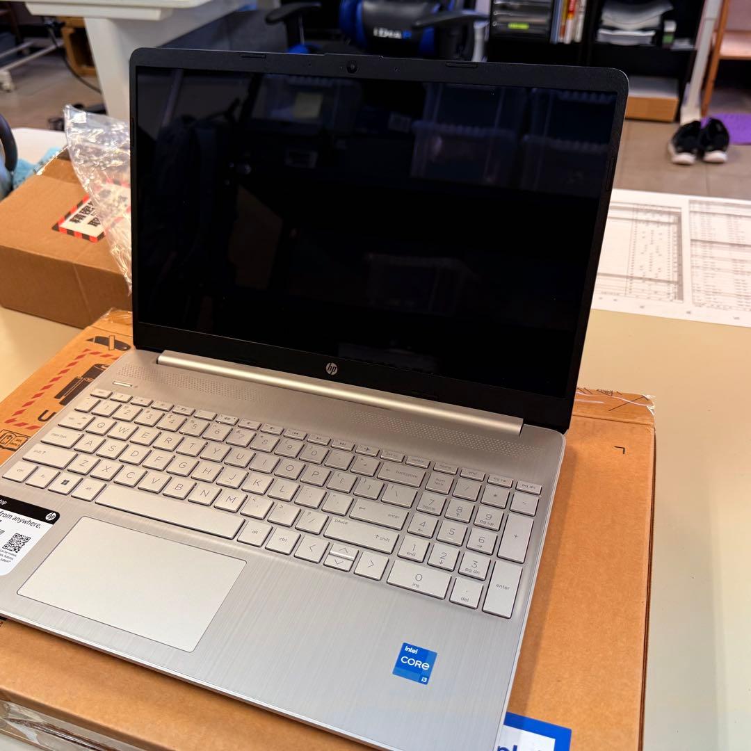 T*Y様 HP 15.6型 ノートPC Core i3-1215U 16GB ほ