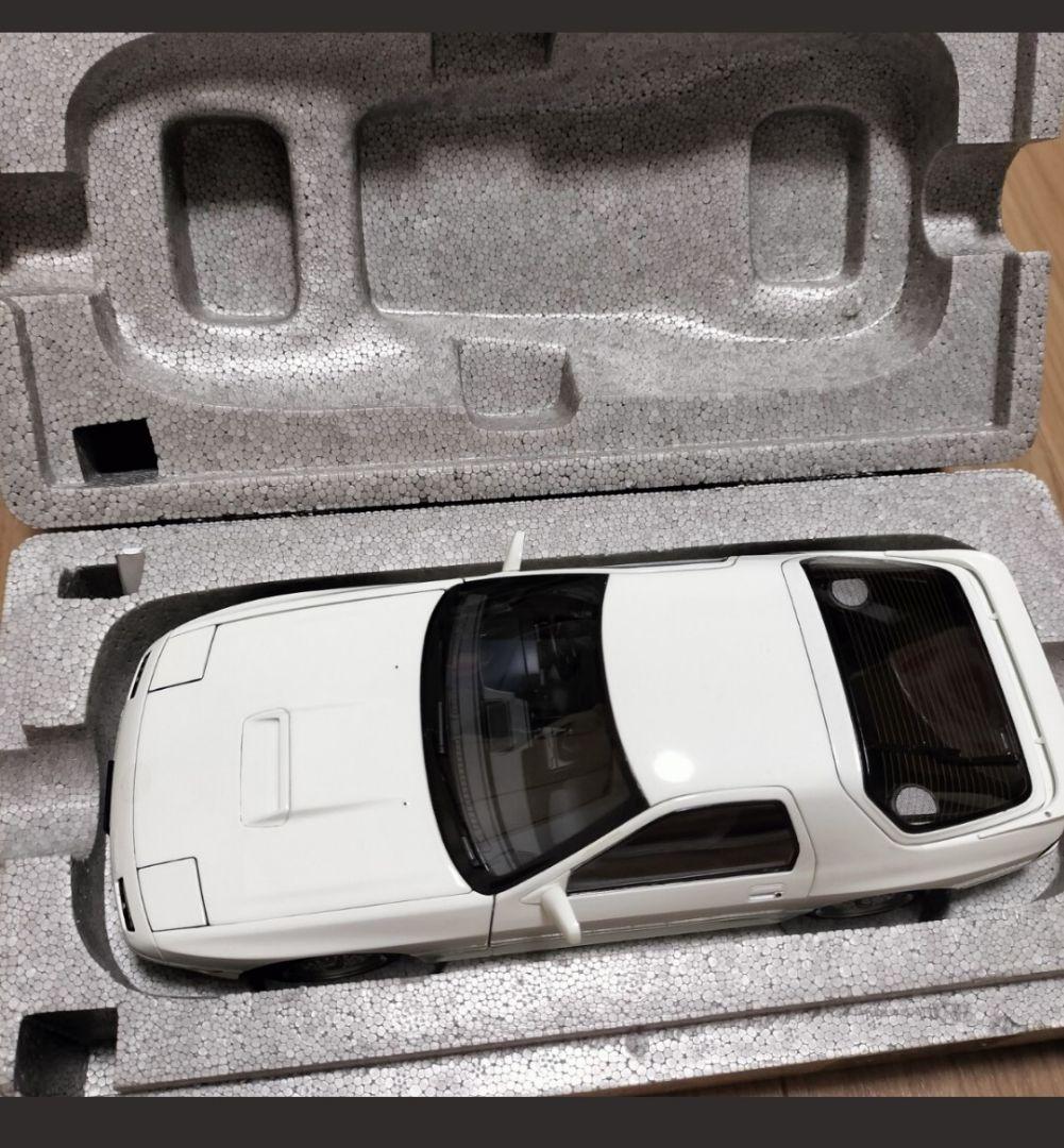 WHELART　1/18　マツダ　RX-7　FC3S　頭文字　高橋涼介