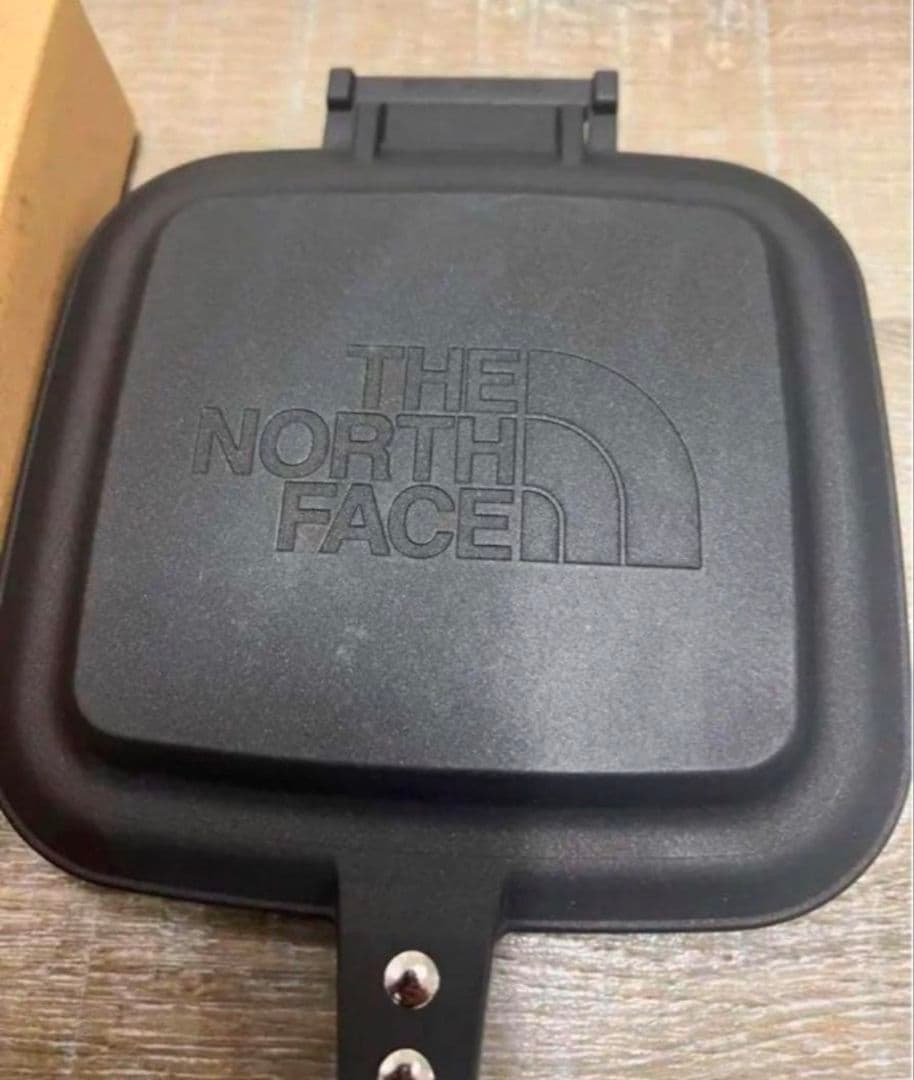 新品ノースフェイス ホットサンドメーカー 限定品