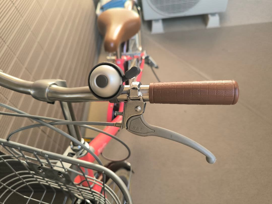 子供自転車　22インチ　シマノ6段変速