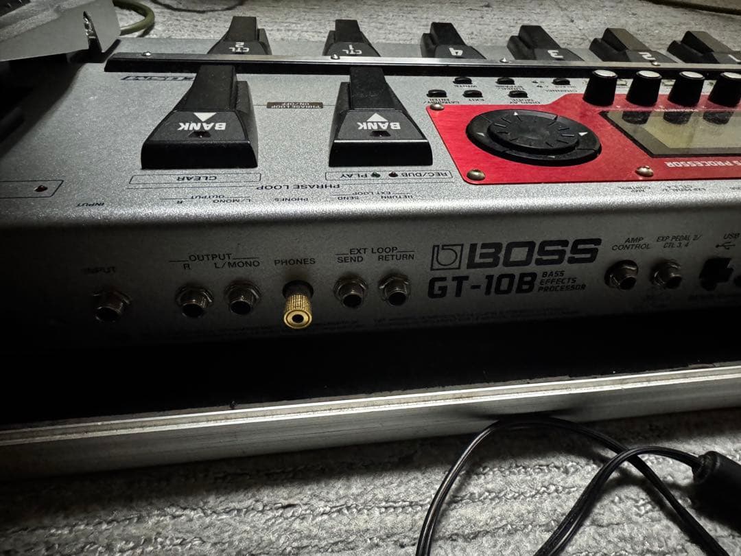 BOSS GT-10B ベースエフェクター（ケース、コード）