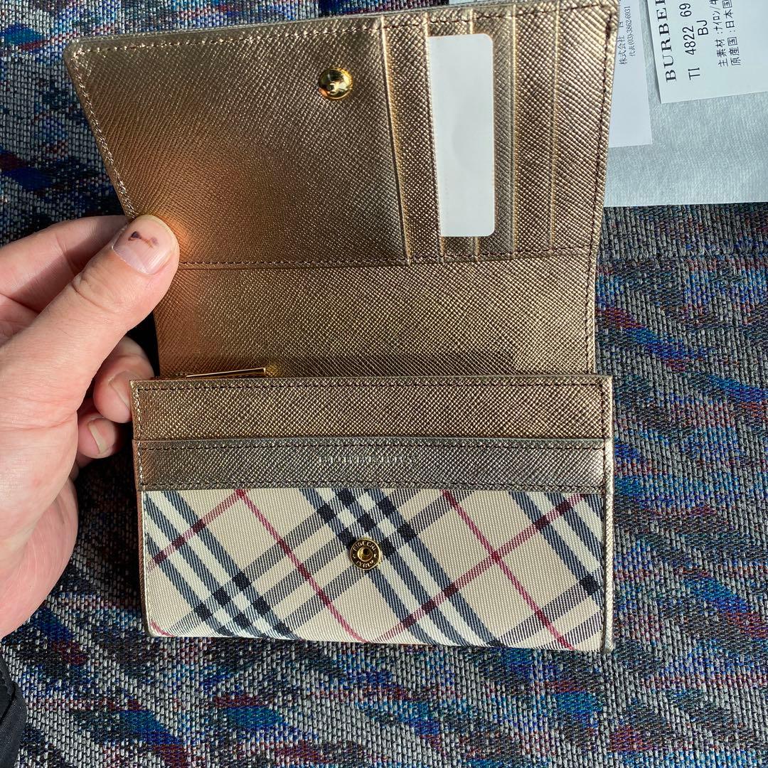 バーバリー　折りたたみ財布　未使用品