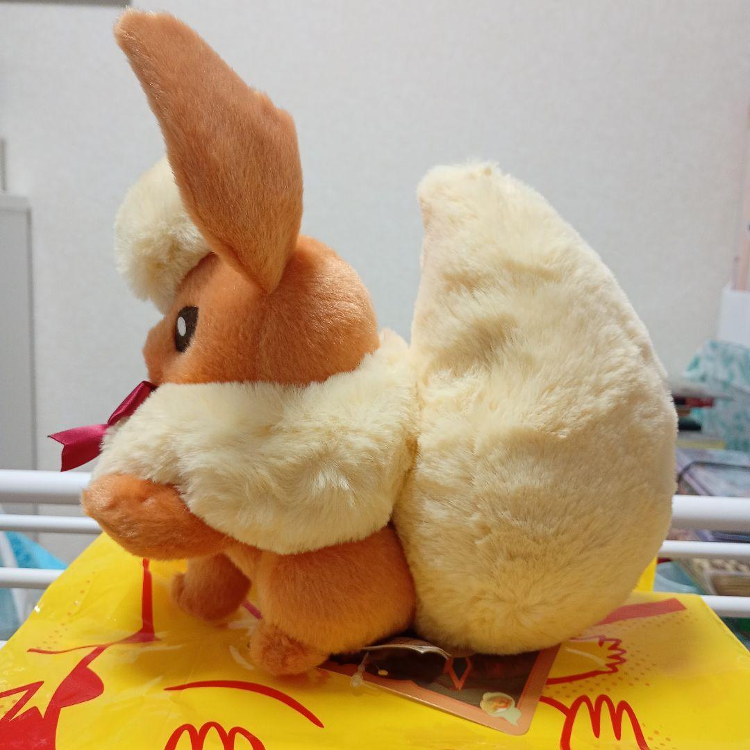 ポケモン　Eevee Collection お顔厳選 ブースター ぬいぐるみ