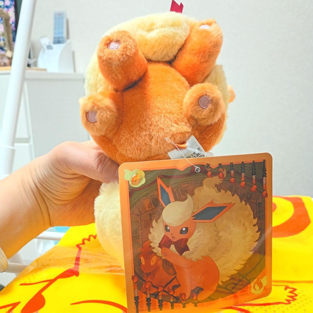 ポケモン　Eevee Collection お顔厳選 ブースター ぬいぐるみ