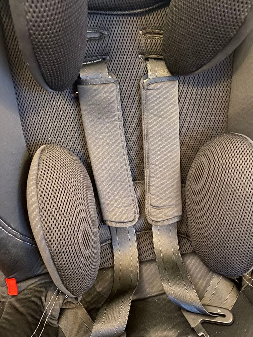 美品 エールべべ スイングムーンプレミアムＳ　ジュニアシート 説明書付　ブラック