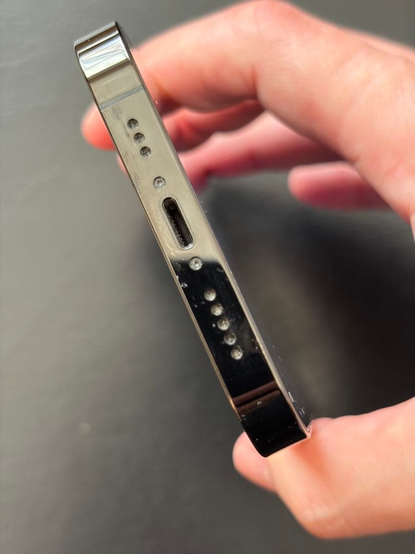 Apple iPhone 14 Pro 256GB スペースブラック極美品