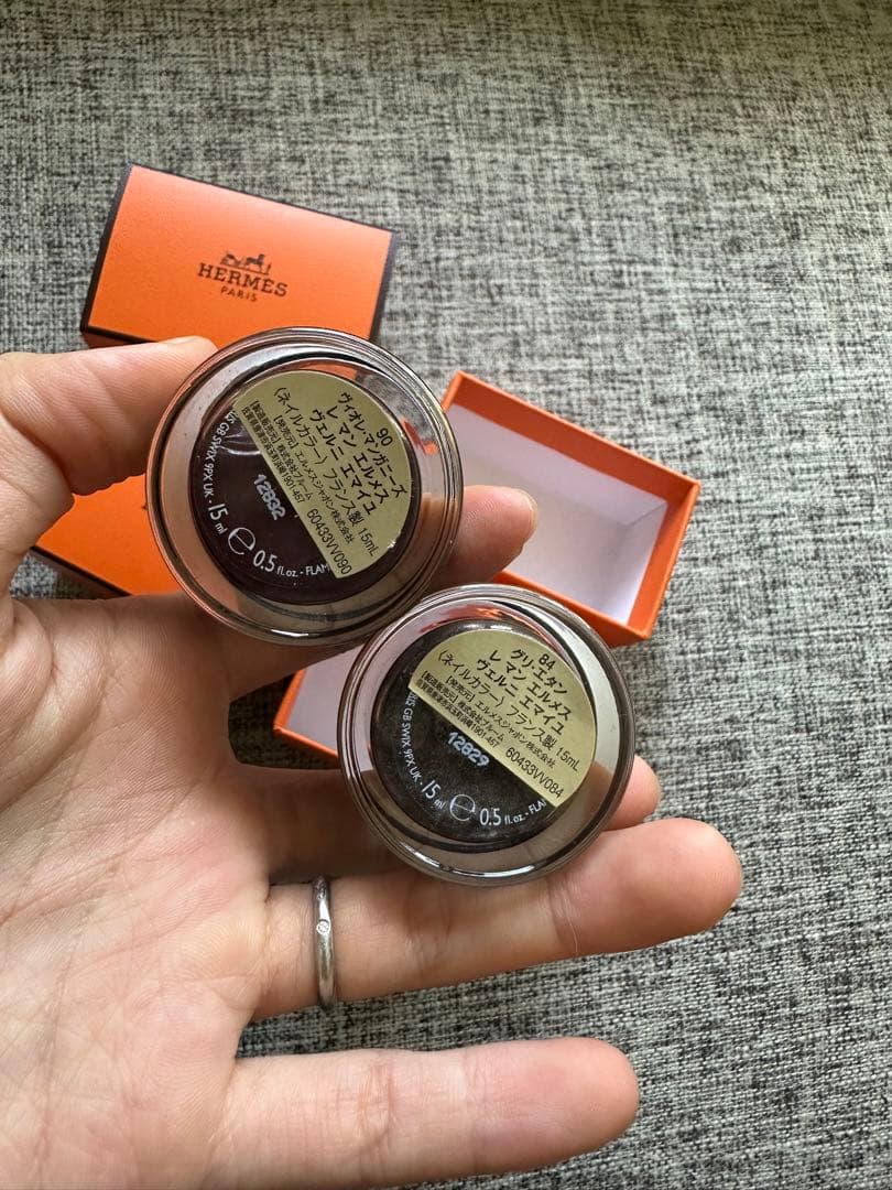 エルメス　マニキュア　限定品　2色セット　新品未開封