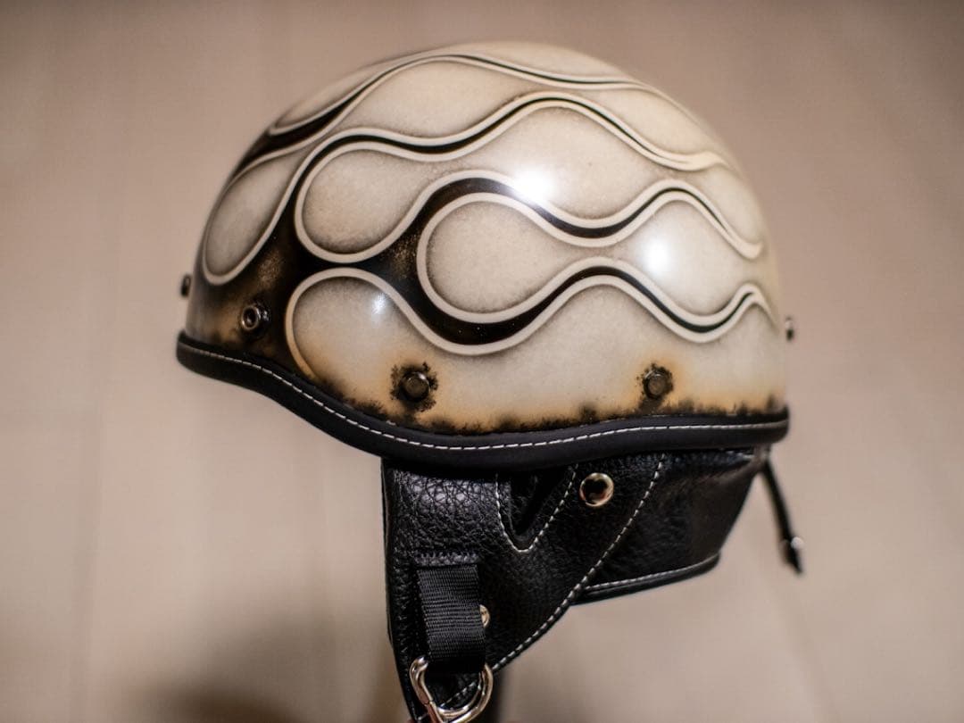 M 新品未使用　ポリヘル　ポリス　ヘルメット アイボリーエイジング黒フレア