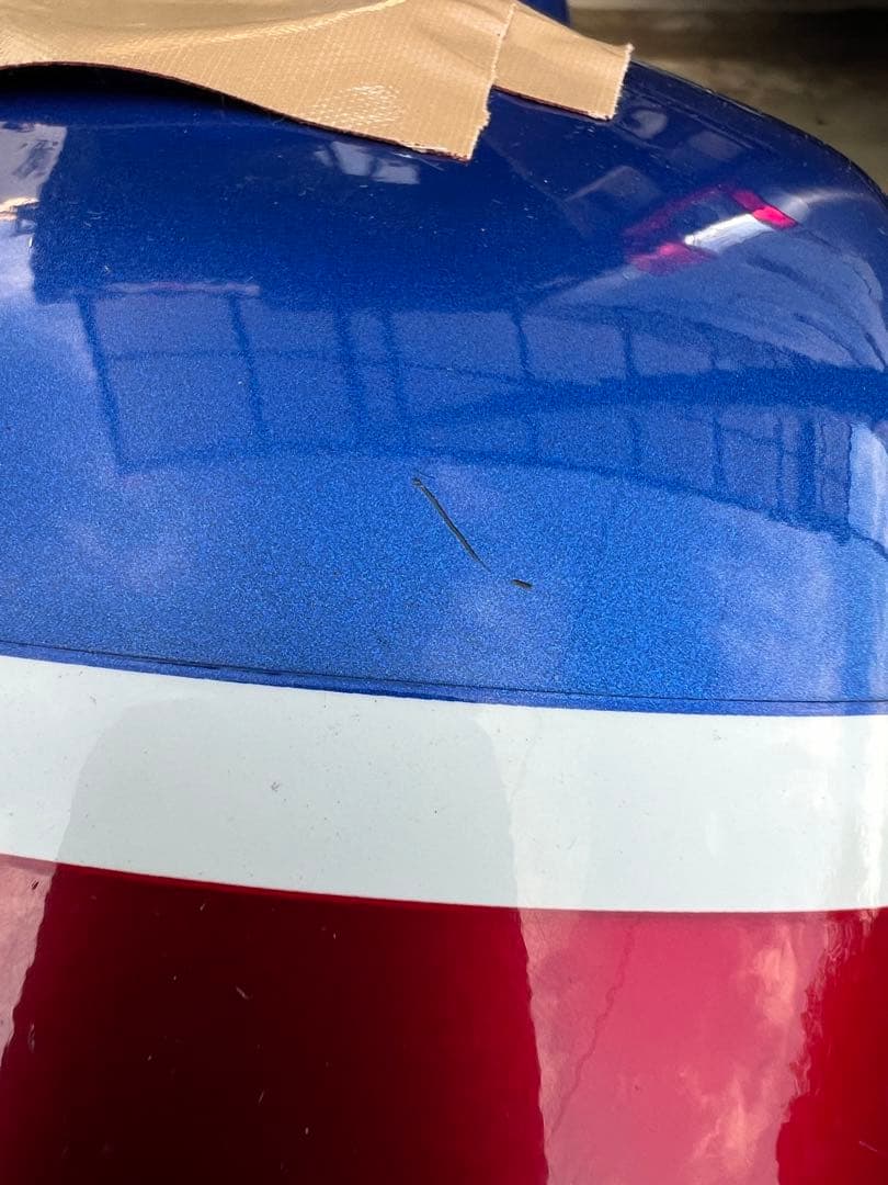 ホンダ　HONDA FTR223 新車外しタンク　純正トリコロール