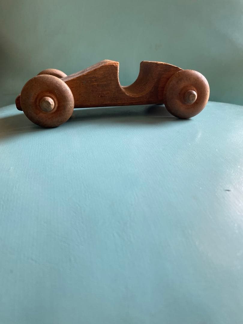 古いクルマの木製玩具　サンフランシスコのフリマで購入