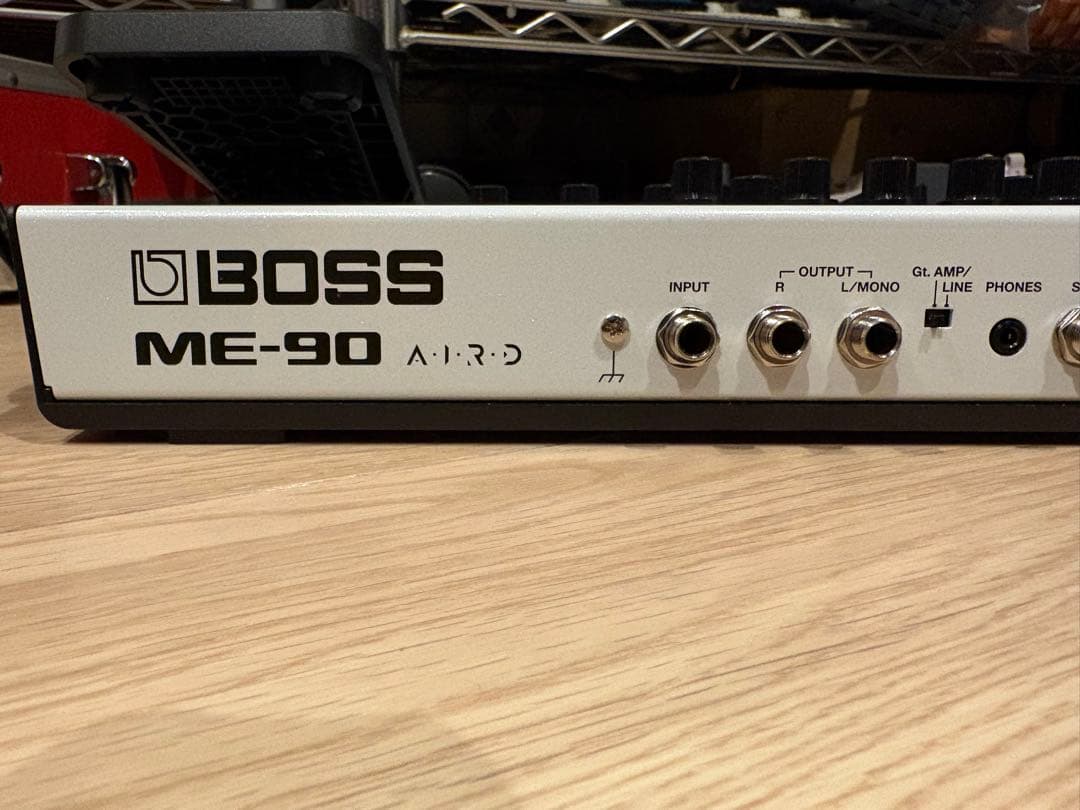 【超美品】BOSS ME-90 マルチエフェクター 限定カラー