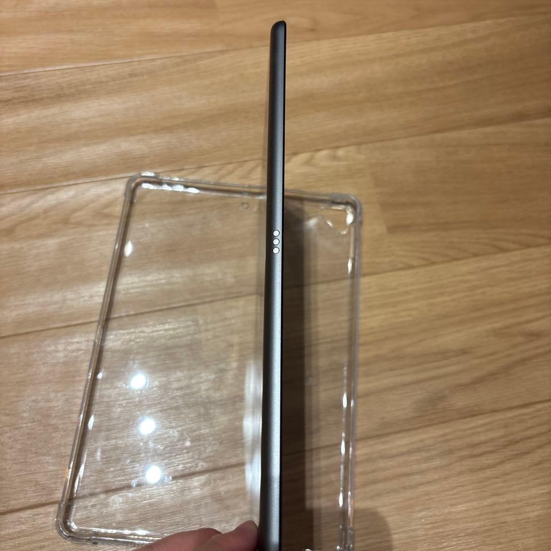 iPad 第9世代　64gb