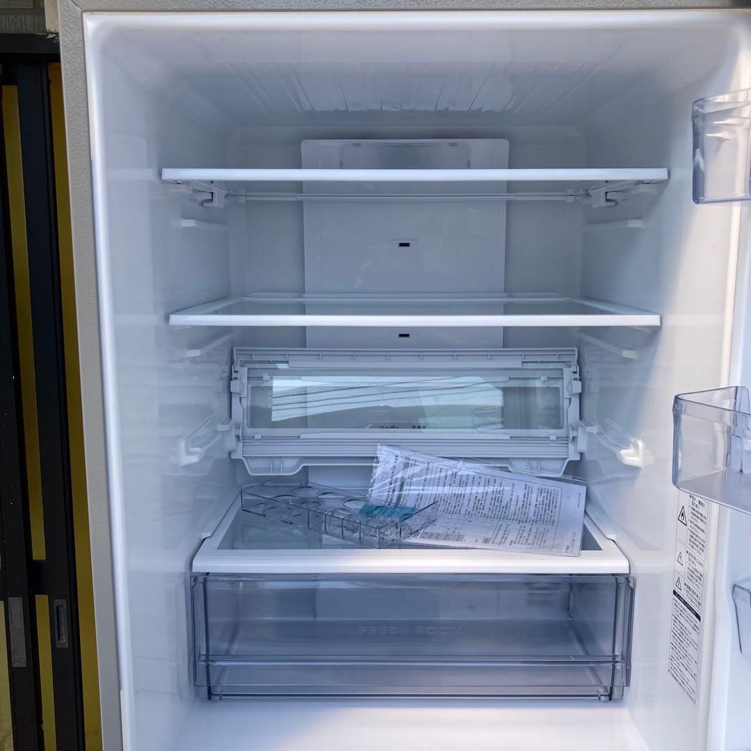 美品　AQUA AQR-36P 4ドア冷蔵庫 355L 2024年