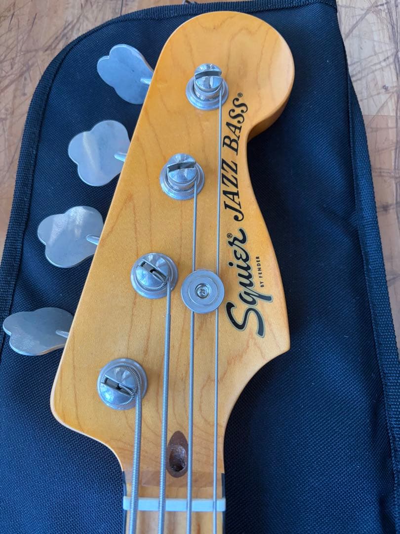 田*軍様 Squier Jazz Bass ナチュラル ソフトケース付き